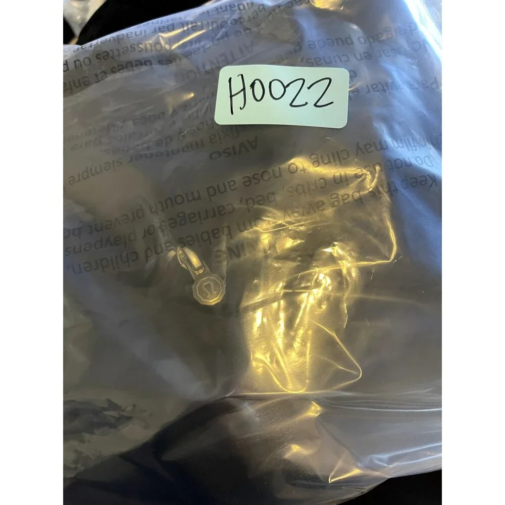 lululemon athletica item description